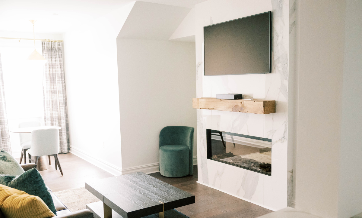 Commercial Historic King Mansion Suites 4