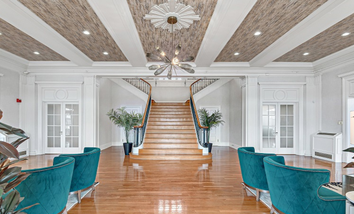 Commercial _ Historic King Mansion 7