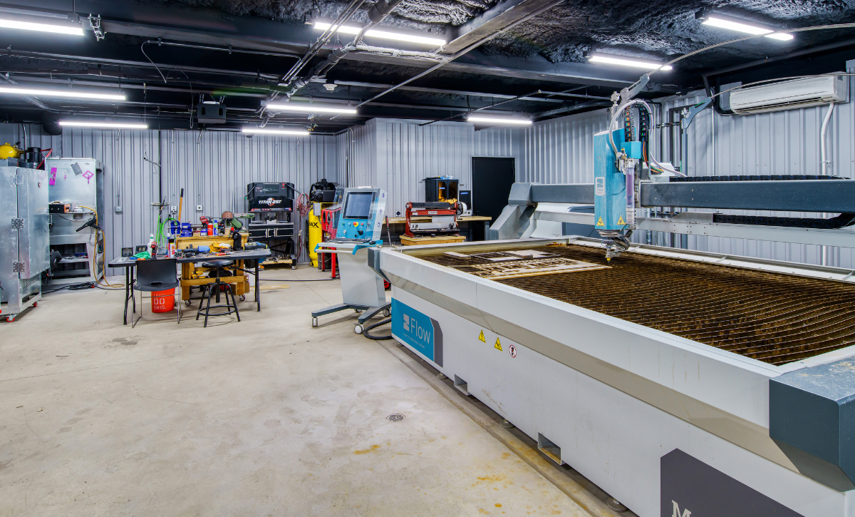 Commercial _ Illuminated Integration 11