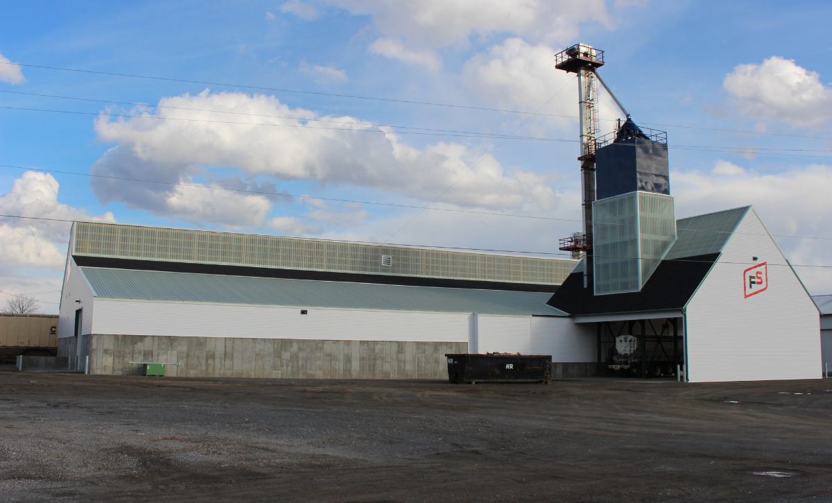 Industrial Agriculture - Growmark FS, LLC 5000T Dry Fertilizer Blend Plant & Operations Office 1