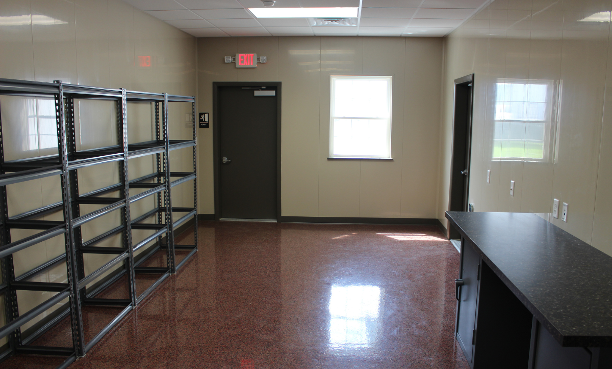 Industrial Agriculture - Growmark FS, LLC 5000T Dry Fertilizer Blend Plant & Operations Office 10