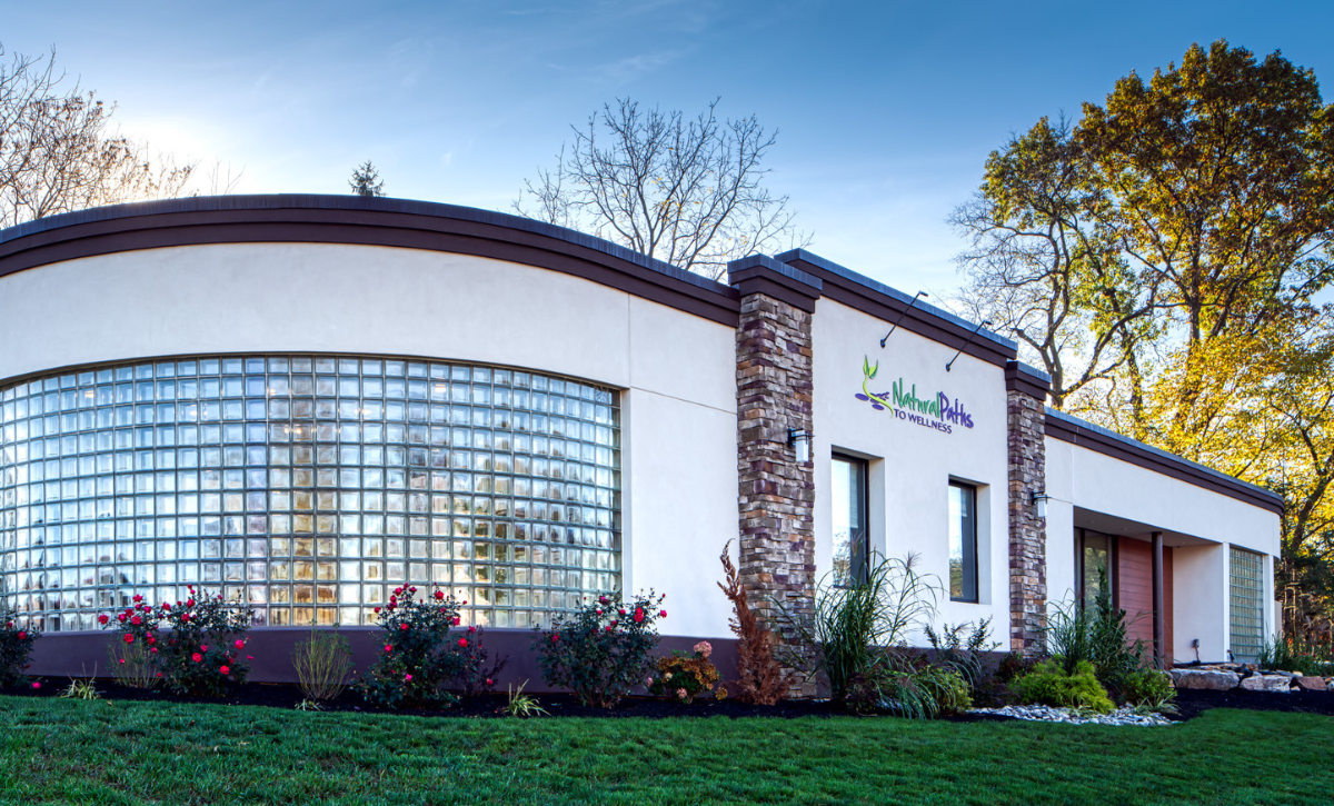 Health Care _ Natural Paths to Wellness 1